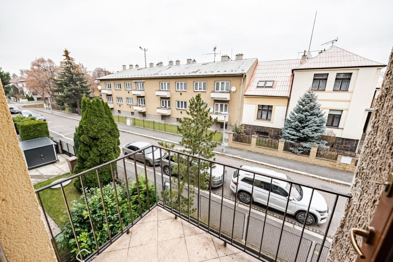 Rezidence Podebrady Apartamento Exterior foto