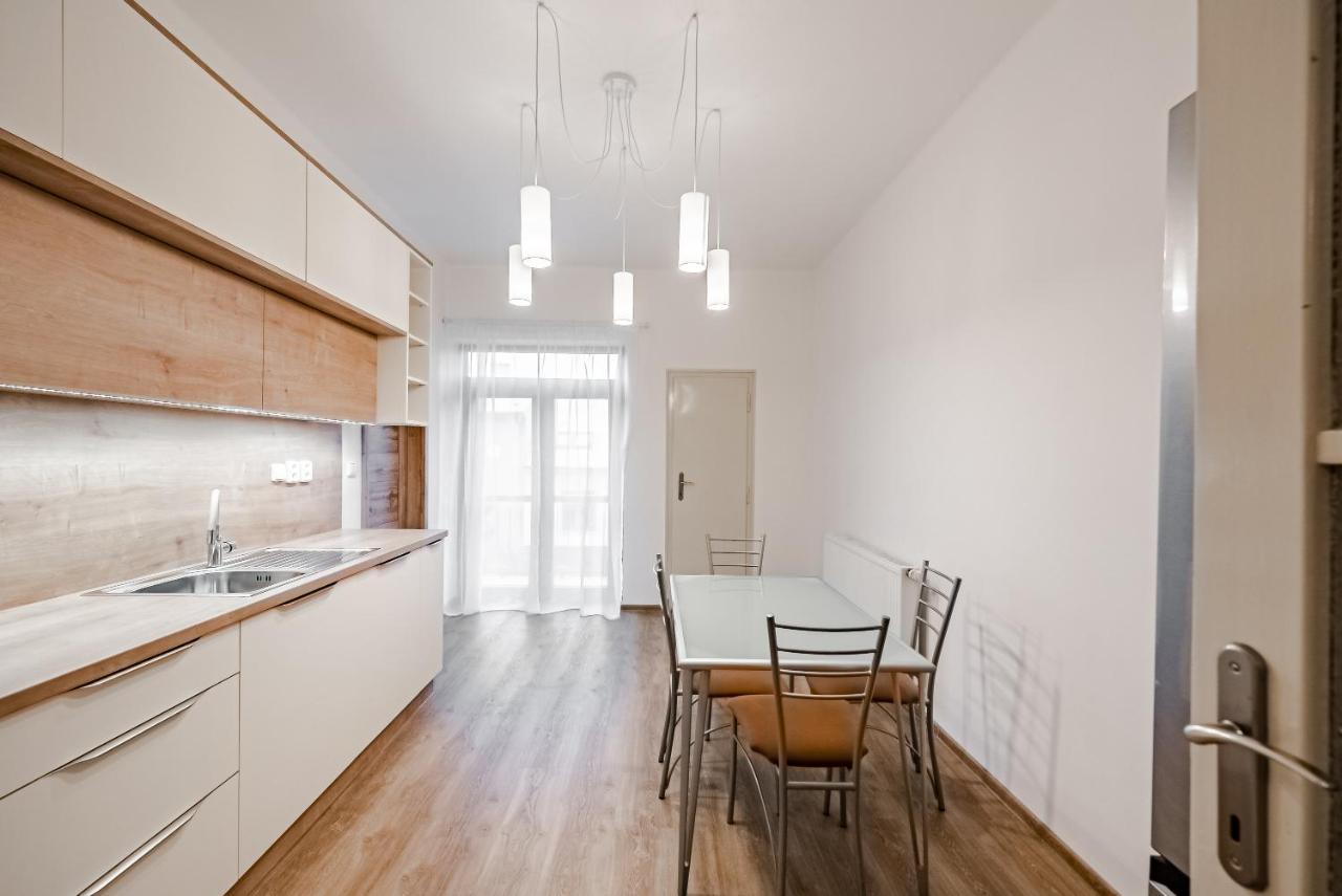 Rezidence Podebrady Apartamento Exterior foto